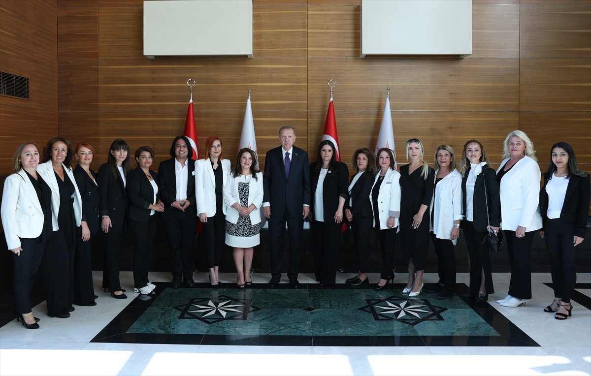 Cumhurbaşkanı Erdoğan güzellik salonu işletmecilerini kabul etti #1