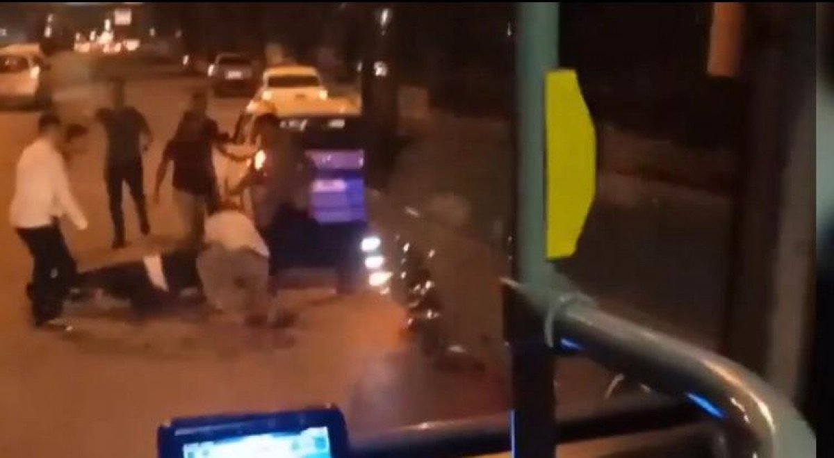 Şanlıurfa’da, yol verme kavgasında tekme ve yumruklar konuştu  #2