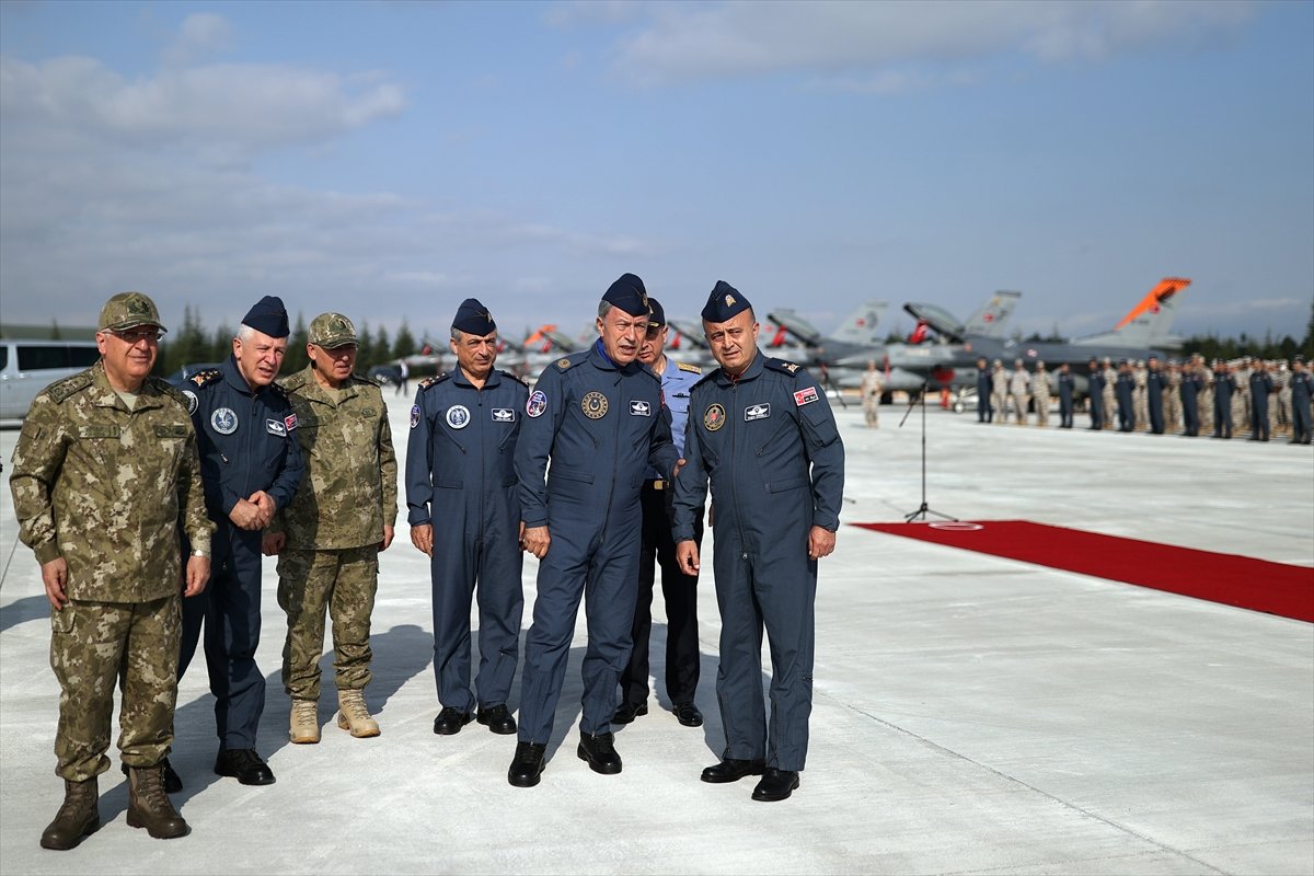 Hulusi Akar: Yunanistan ın şımarıklığına cevap vermeyi sürdüreceğiz #2