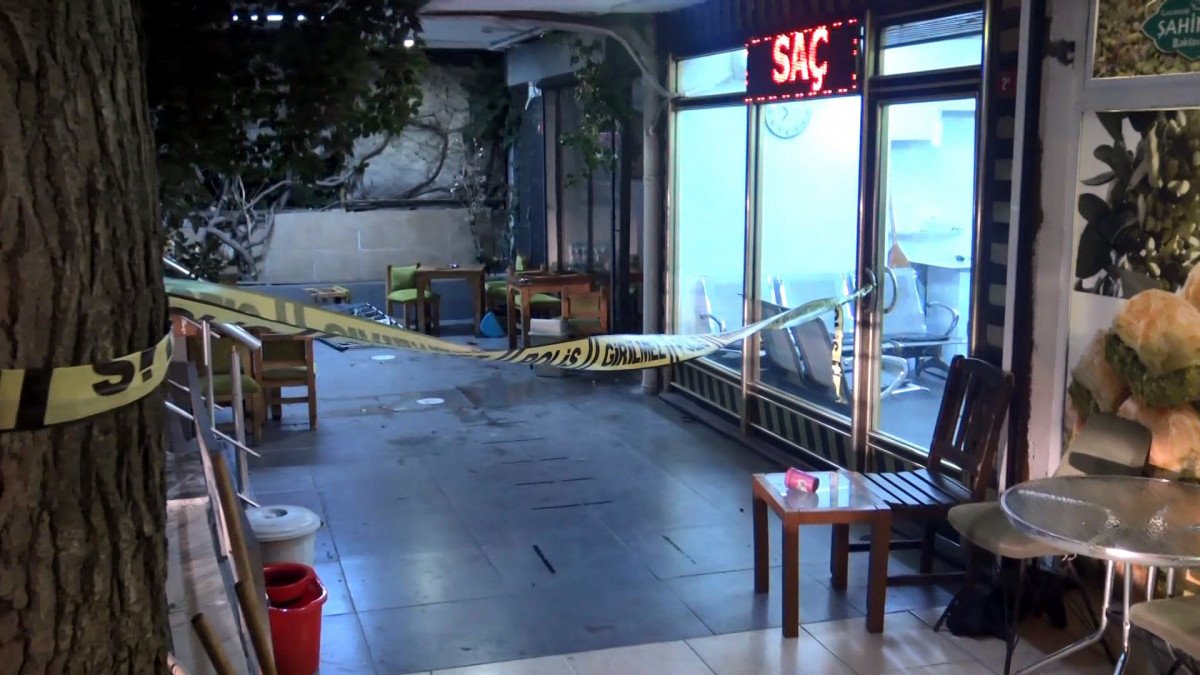 Avcılar’da, kahvehanede silahlı kavga: 1 ölü #2