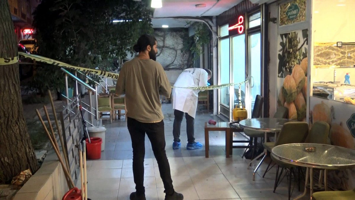 Avcılar’da, kahvehanede silahlı kavga: 1 ölü #3
