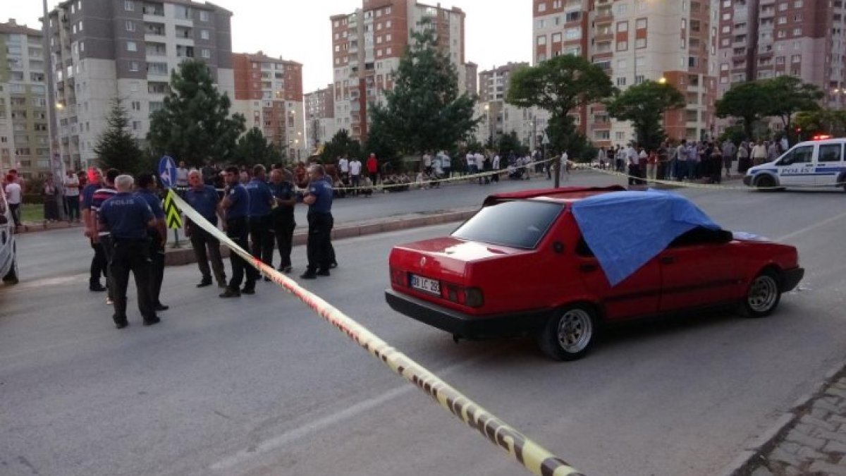 Kayseri'de bir kişi, oğlunu öldüren kişinin ağabeyini öldürdü
