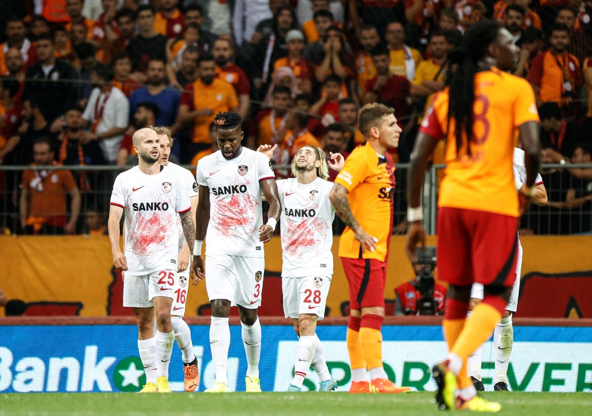 Galatasaray, Gaziantep FK yı mağlup etti #1