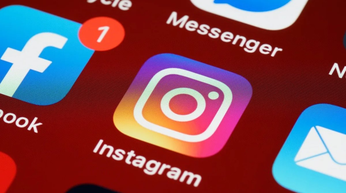 Instagram fined 405 million euros #1