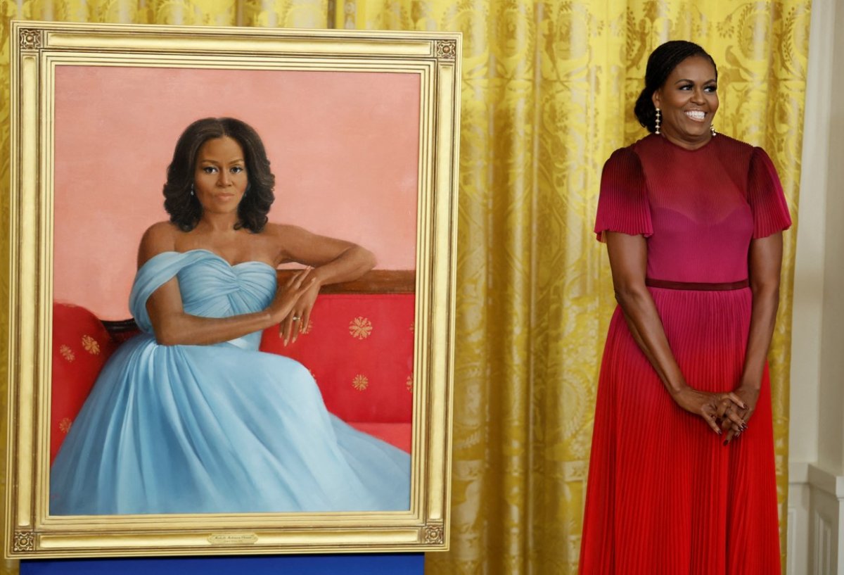 Obama çiftinin resmi portreleri Beyaz Saray da tanıtıldı  #2