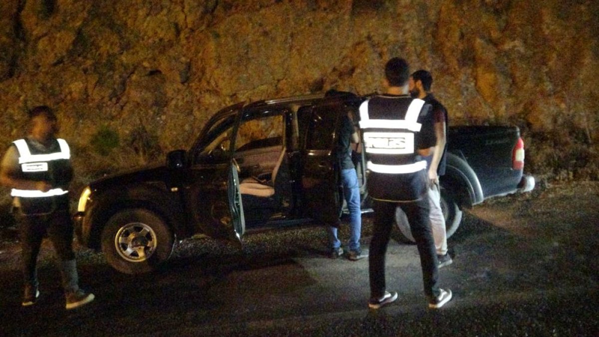 Adana da huzur ve güven uygulaması: 29 bin TL ceza kesildi #2