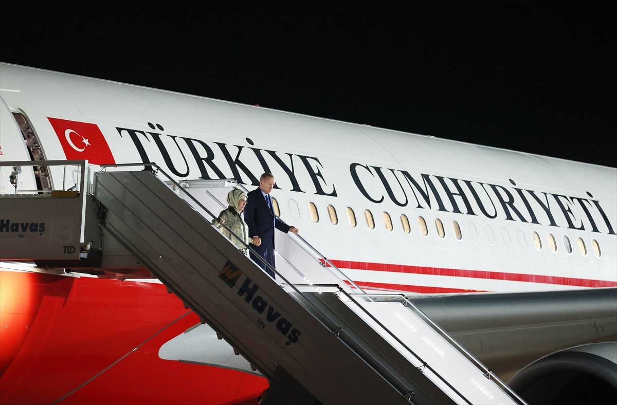 Cumhurbaşkanı Erdoğan, Balkan turu sonrası gazetecilere konuştu #8
