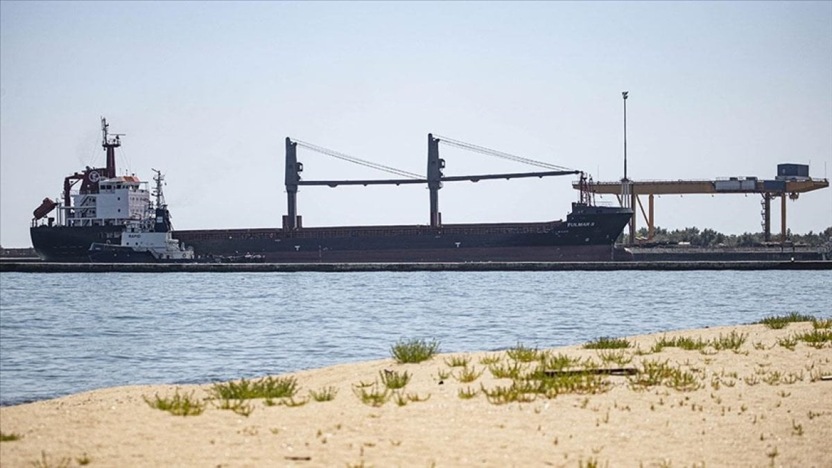 Ukrayna limanlarından bugüne kadar 2 buçuk milyon ton tahıl taşındı  #3