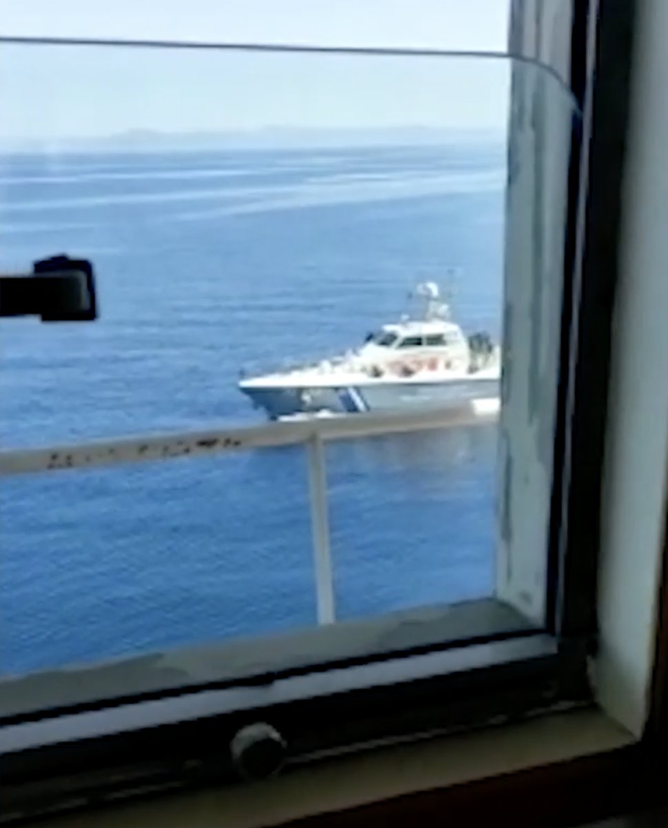 Çanakkale de Ro-Ro gemisine Yunan unsurlarından taciz ateşi #2