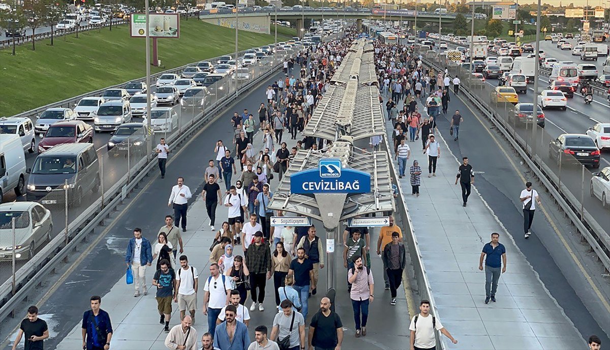 Metrobüs kazasının nedeni belli oldu  #5