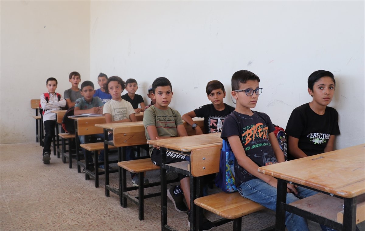 Barış Pınarı bölgesinde 49 bin öğrenci ders başı yaptı #3
