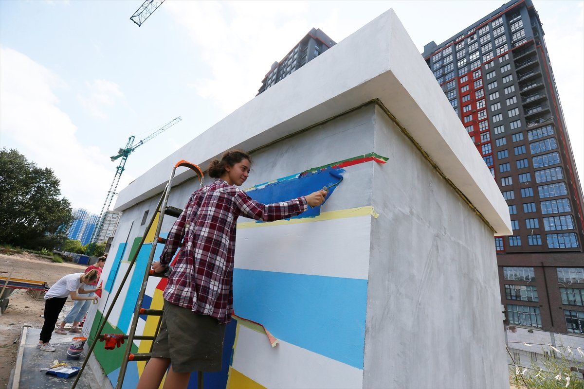 Mobile bomb shelters built in Ukraine #9