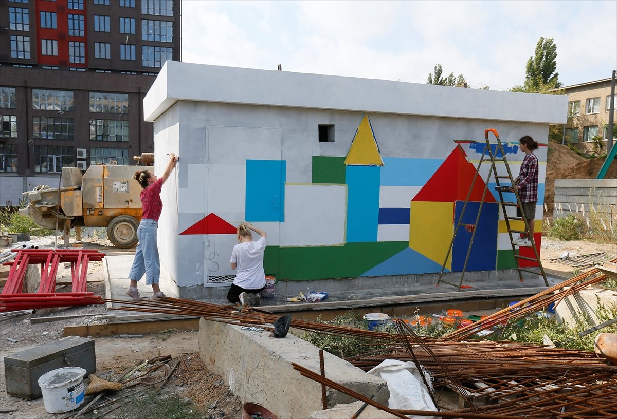 Mobile bomb shelters built in Ukraine #8