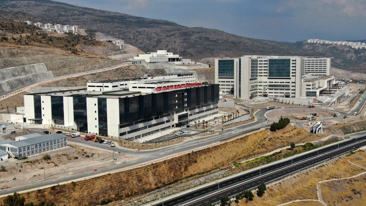 İzmir Şehir Hastanesi çalıştı sona yaklaştı #1