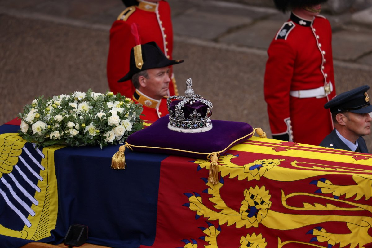 Kraliçe Elizabeth in cenazesi Londra da #10