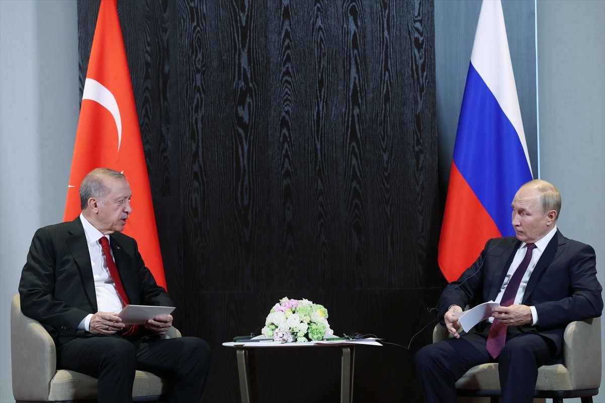 Cumhurbaşkanı Erdoğan ile Putin, Özbekistan da görüştü #3