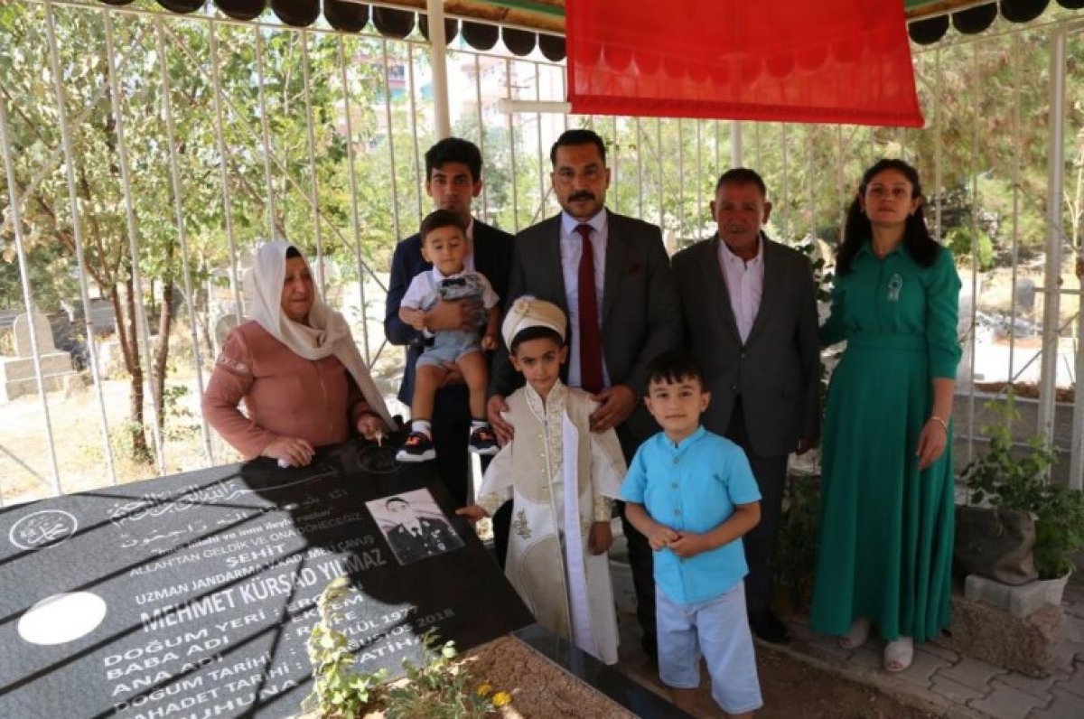 Diyarbakır da kaymakam makam aracını sünnet olan şehit oğluna tahsis etti #1