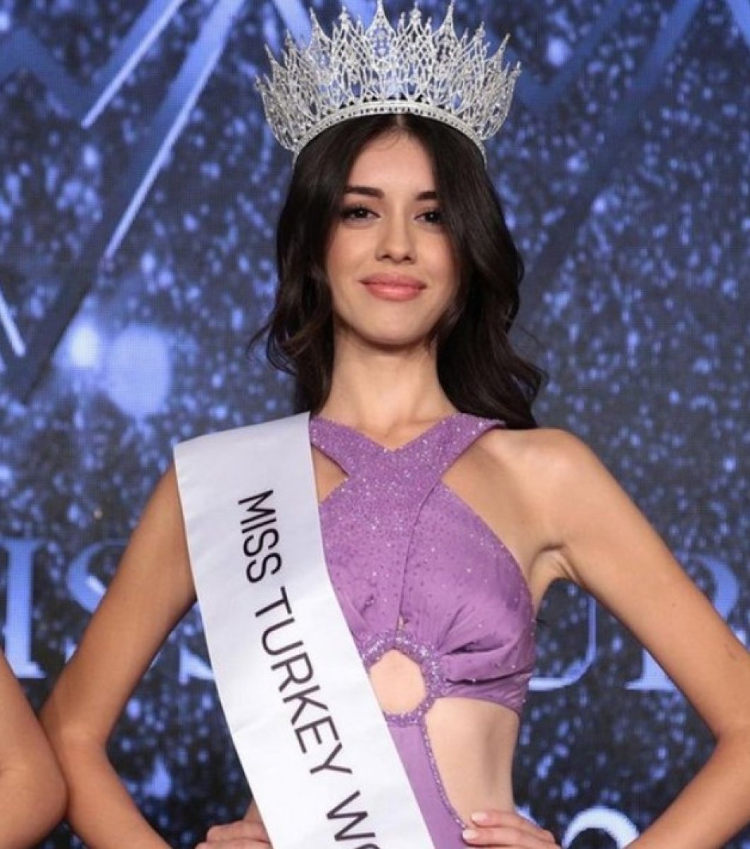Miss Turkey 2022 birincisi Nursena Say oldu #2