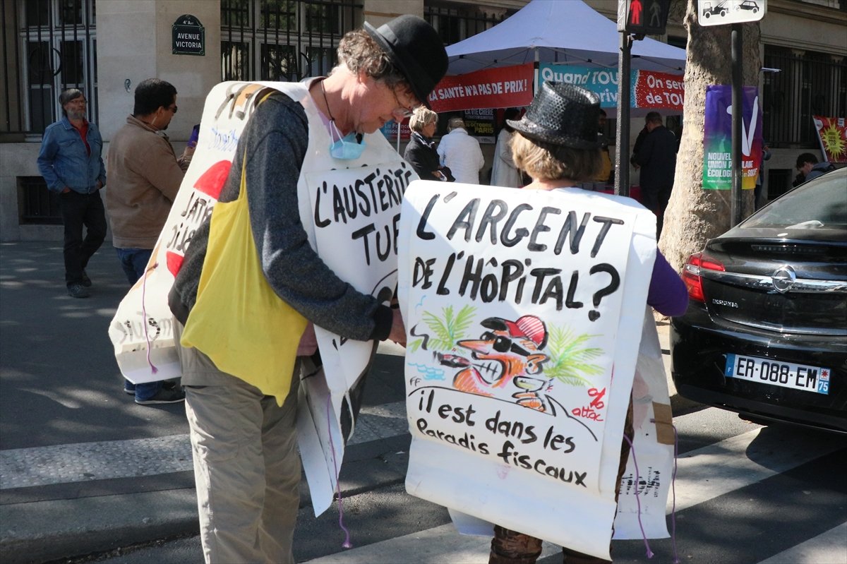Fransa da sağlık ve sosyal hizmet çalışanları iş bıraktı #2