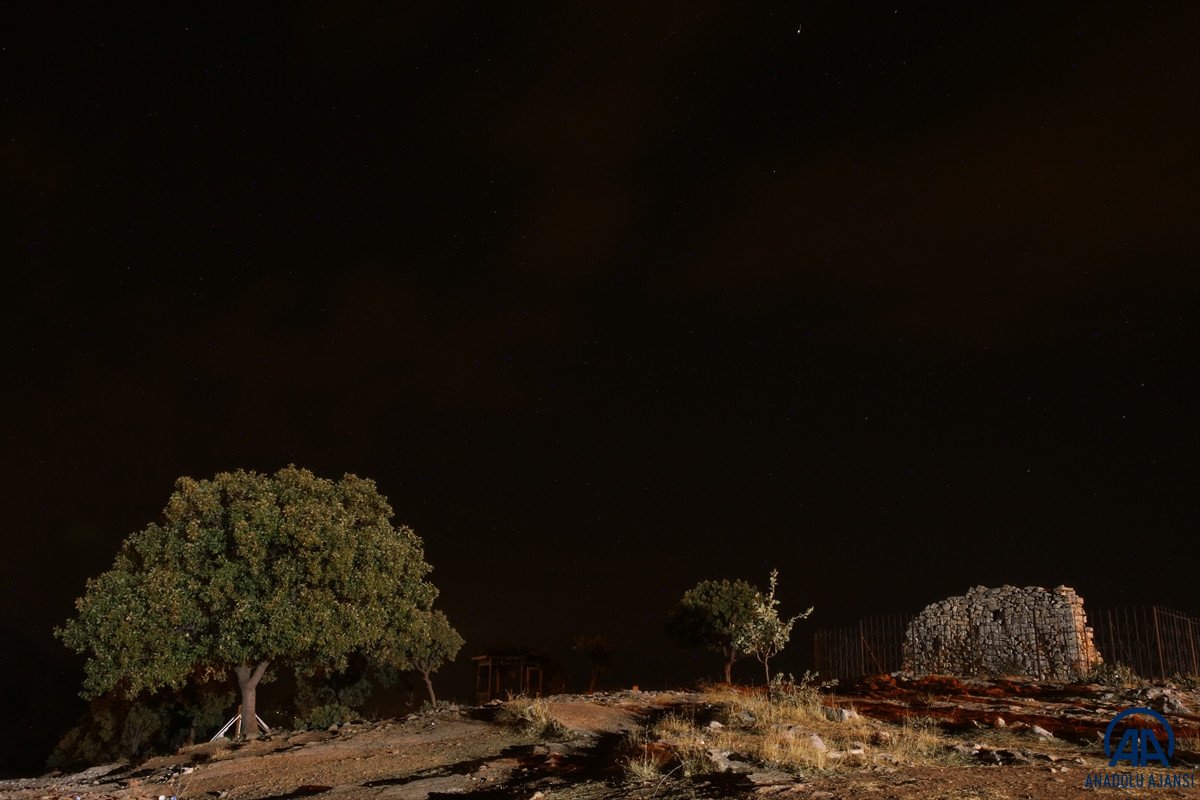 Siir te Işık Hadise sini izlemek için sabah namazında buluştular #4