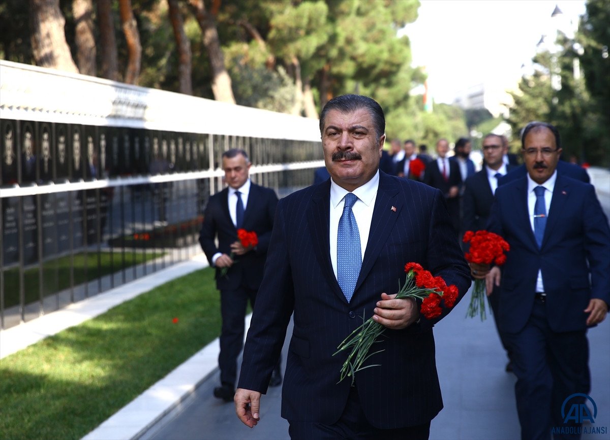 Sağlık Bakanı Fahrettin Koca, Karabağ ın sembol şehri Şuşa yı ziyaret etti #1