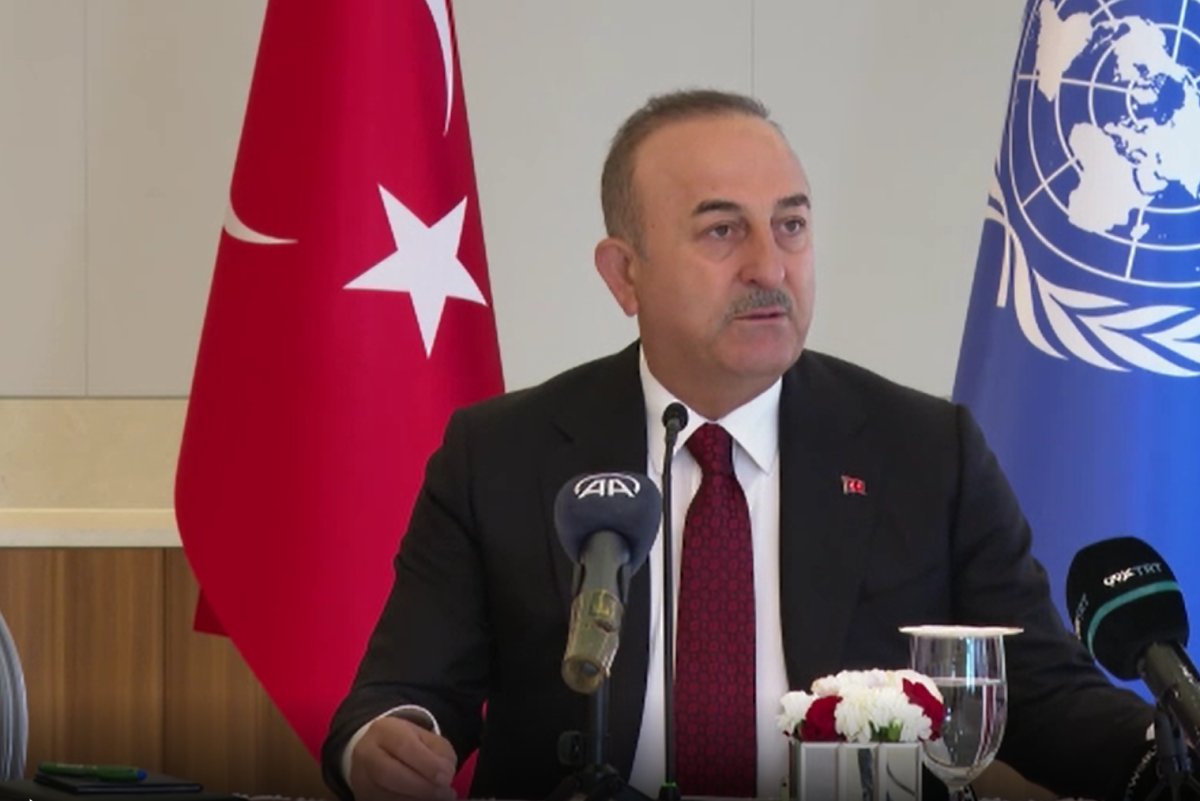 Mevlüt Çavuşoğlu: Şartlı anlaşma ile F-16 satın almayız #1