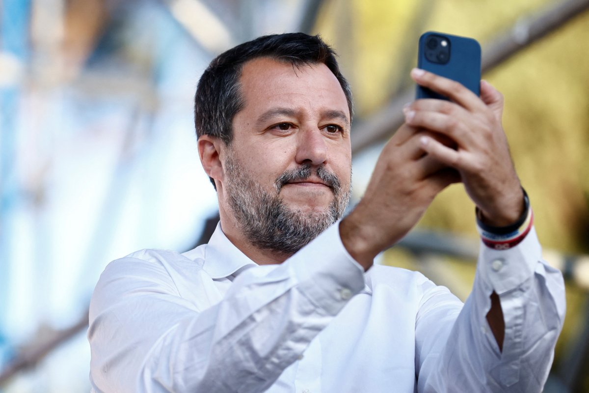 Matteo Salvini: Non vedo l'ora di fermare gli arrivi di immigrati #5