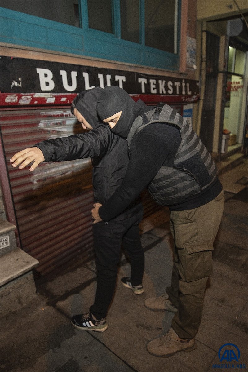 İstanbul da geniş kapsamlı  terör huzur güven  uygulaması yapıldı #8