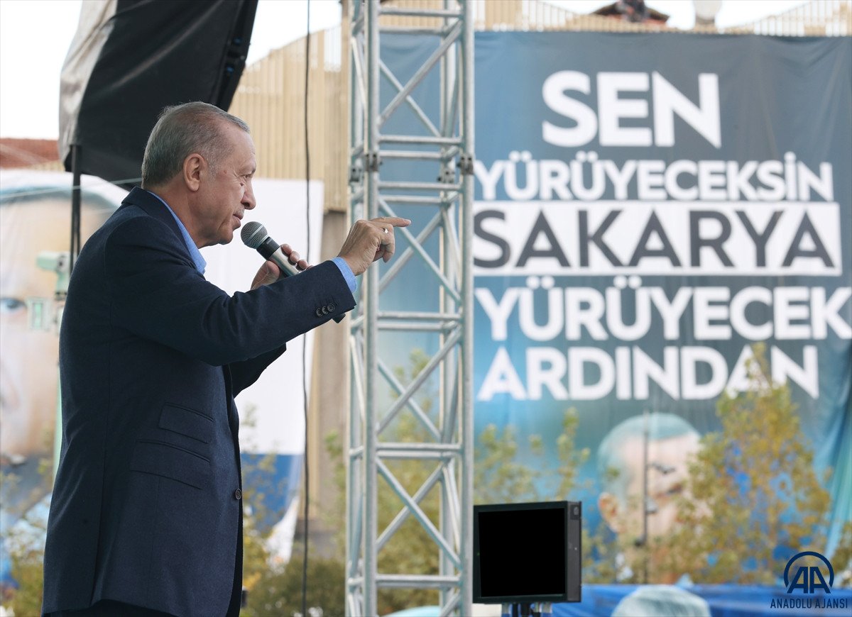 Cumhurbaşkanı Erdoğan dan ekonomi mesajı: Yollar tıklım tıklım #3