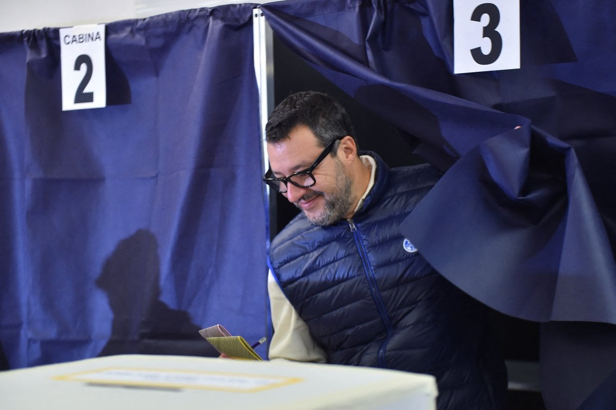 İtalya da seçmenler, oylarını kullandı #2