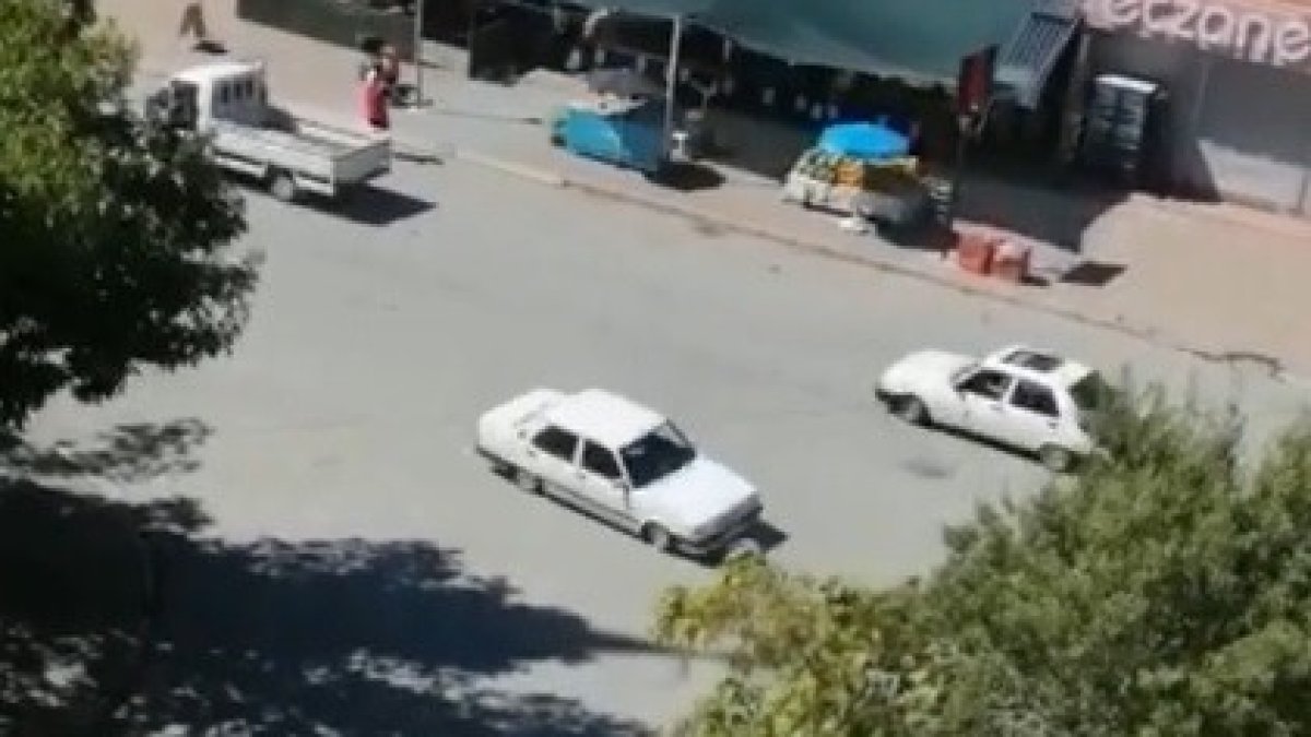 Konya'da 2 aracın tehlikeli drifti