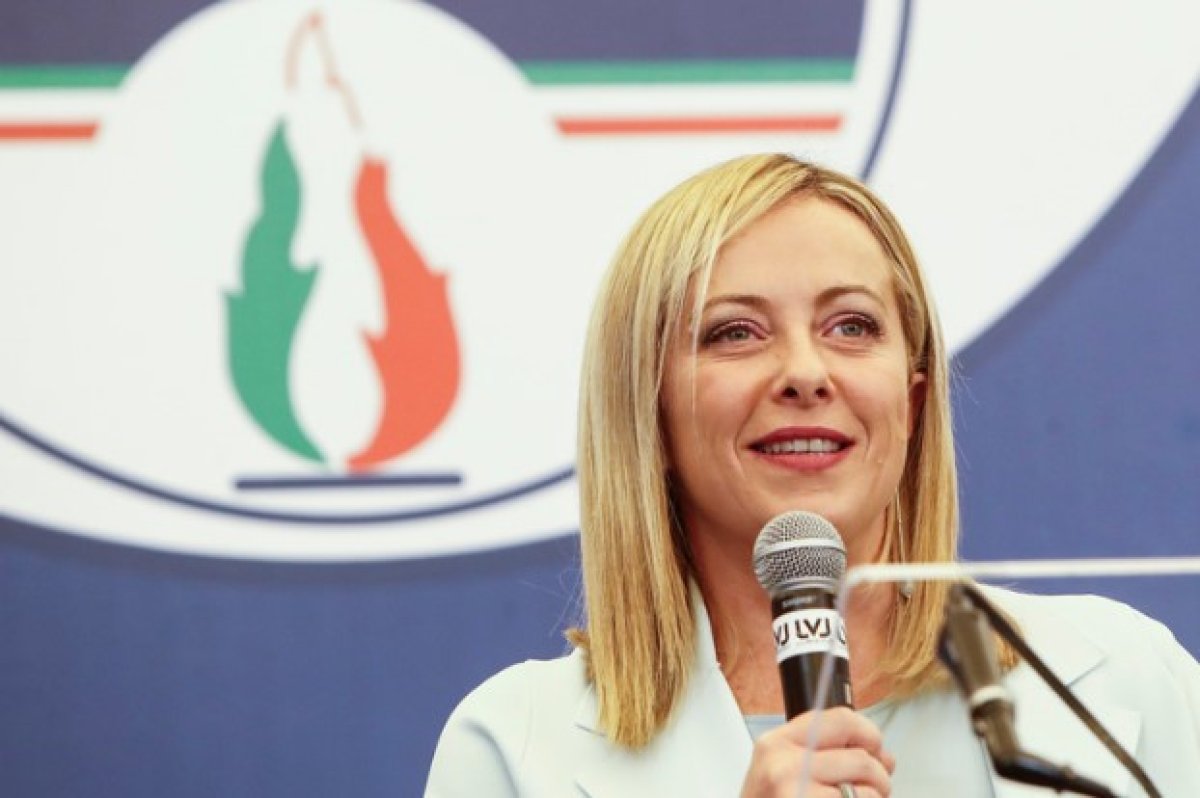 İtalya nın ilk kadın ve aşırı sağcı başbakanı: Giorgia Meloni #2
