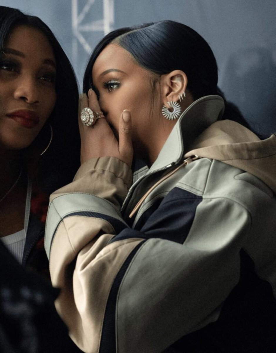 Rihanna 2023 Super Bowl’da sahne alacak