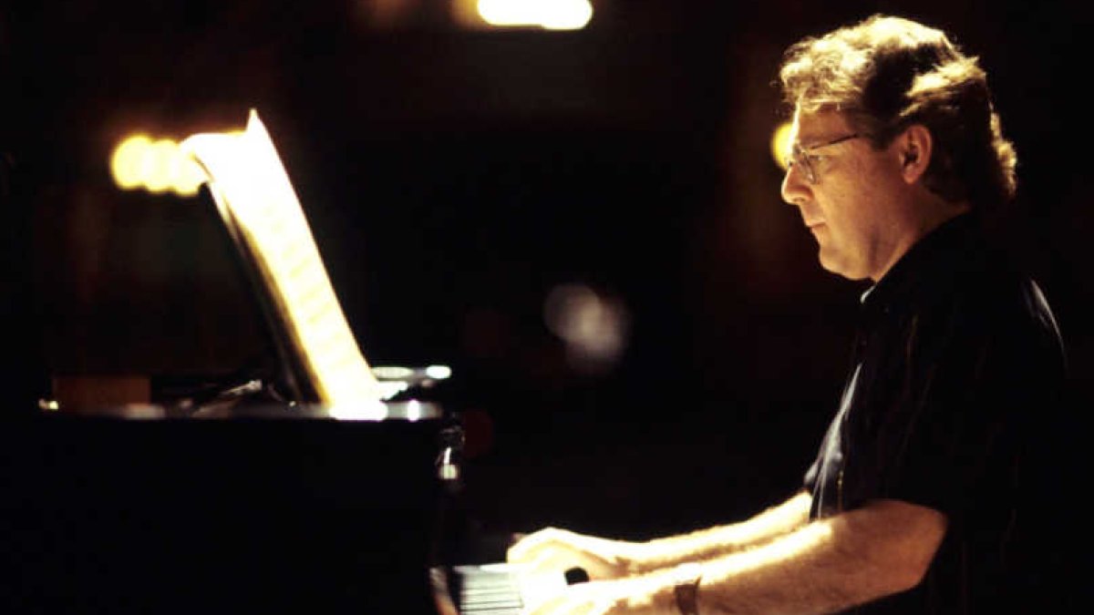 Dünyaca ünlü piyanist Hüseyin Sermet İstanbul'da konser verecek