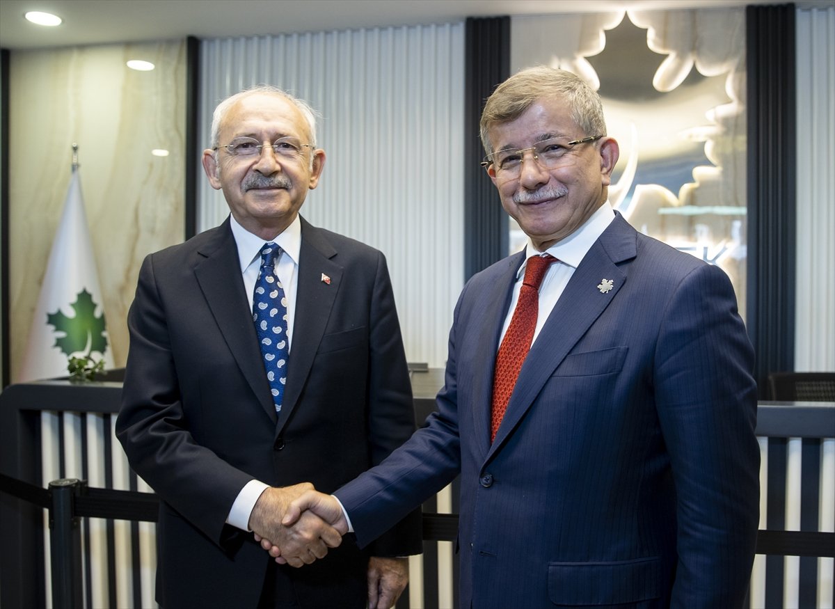Ahmet Davutoğlu, Kemal Kılıçdaroğlu nu kabul etti #2