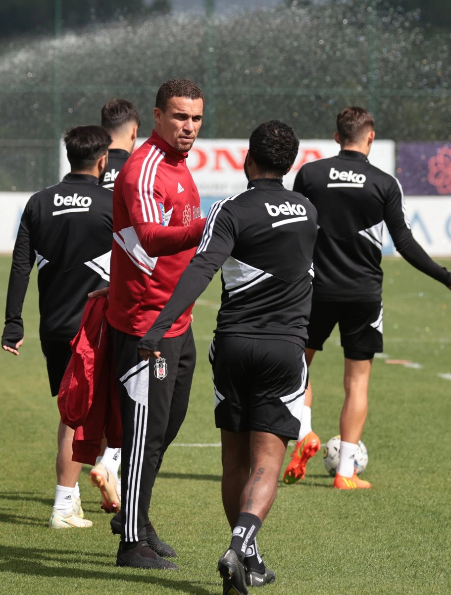 Valerien Ismael ve Jorge Jesus un derbi taktikleri #1