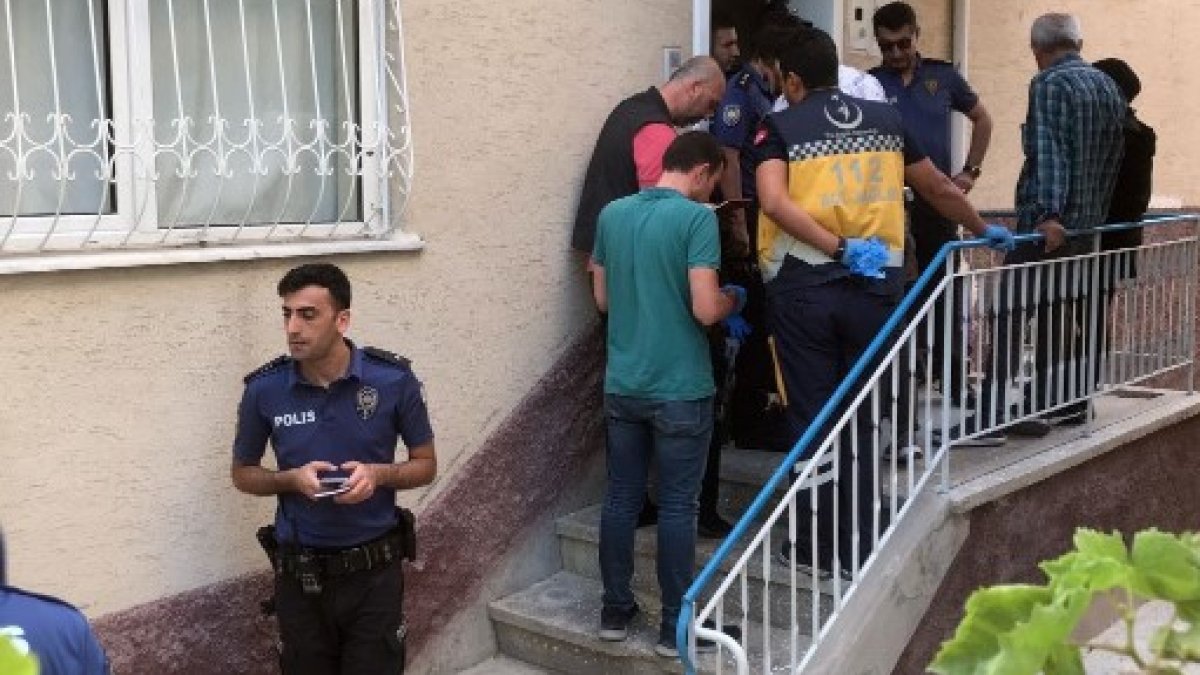 Karaman'da bir kişi evinde başından vurulmuş halde ölü bulundu