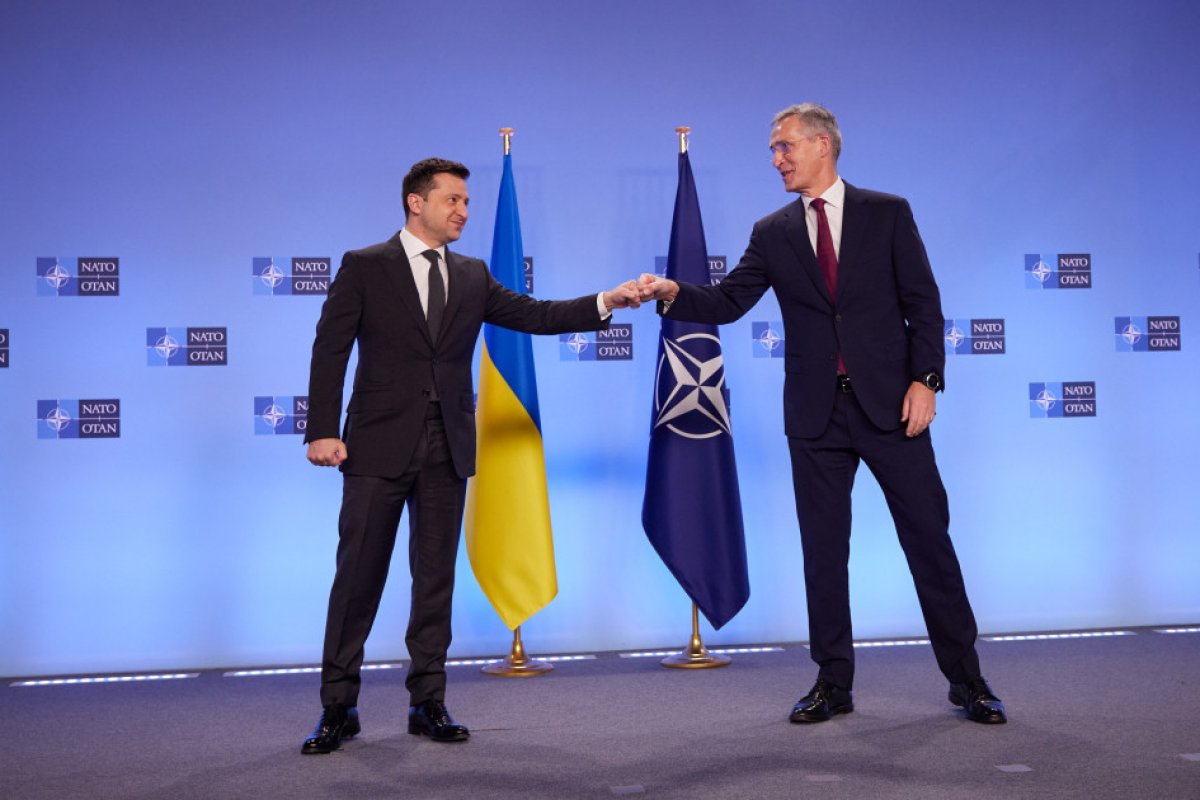 Ukrayna, hızlandırılmış prosedürle NATO üyeliğine başvuracak #1