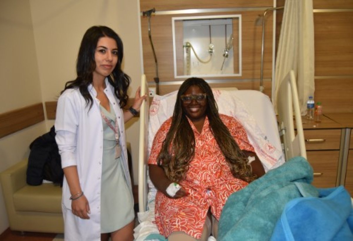 ABD'li kadın, rahim büyütme için Kars Harakani Devlet Hastanesi ni seçti #1