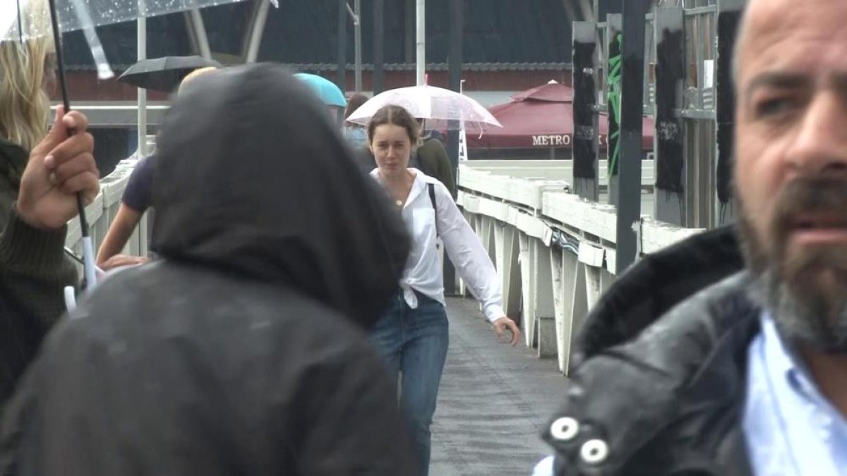 İstanbul da beklenen yağmur başladı #4