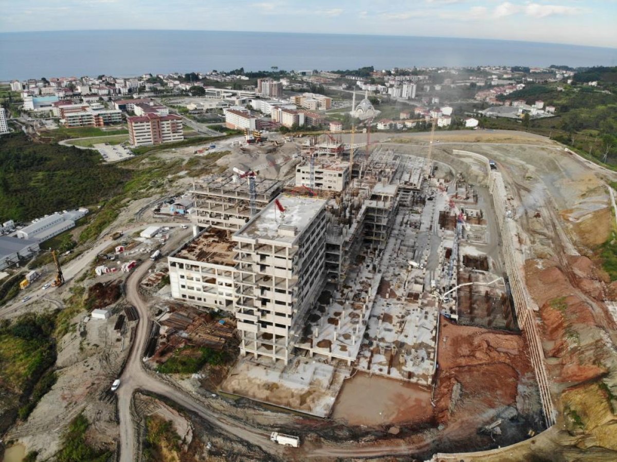 Ordu Şehir Hastanesi nin inşaatı yüzde 45 tamamlandı #1