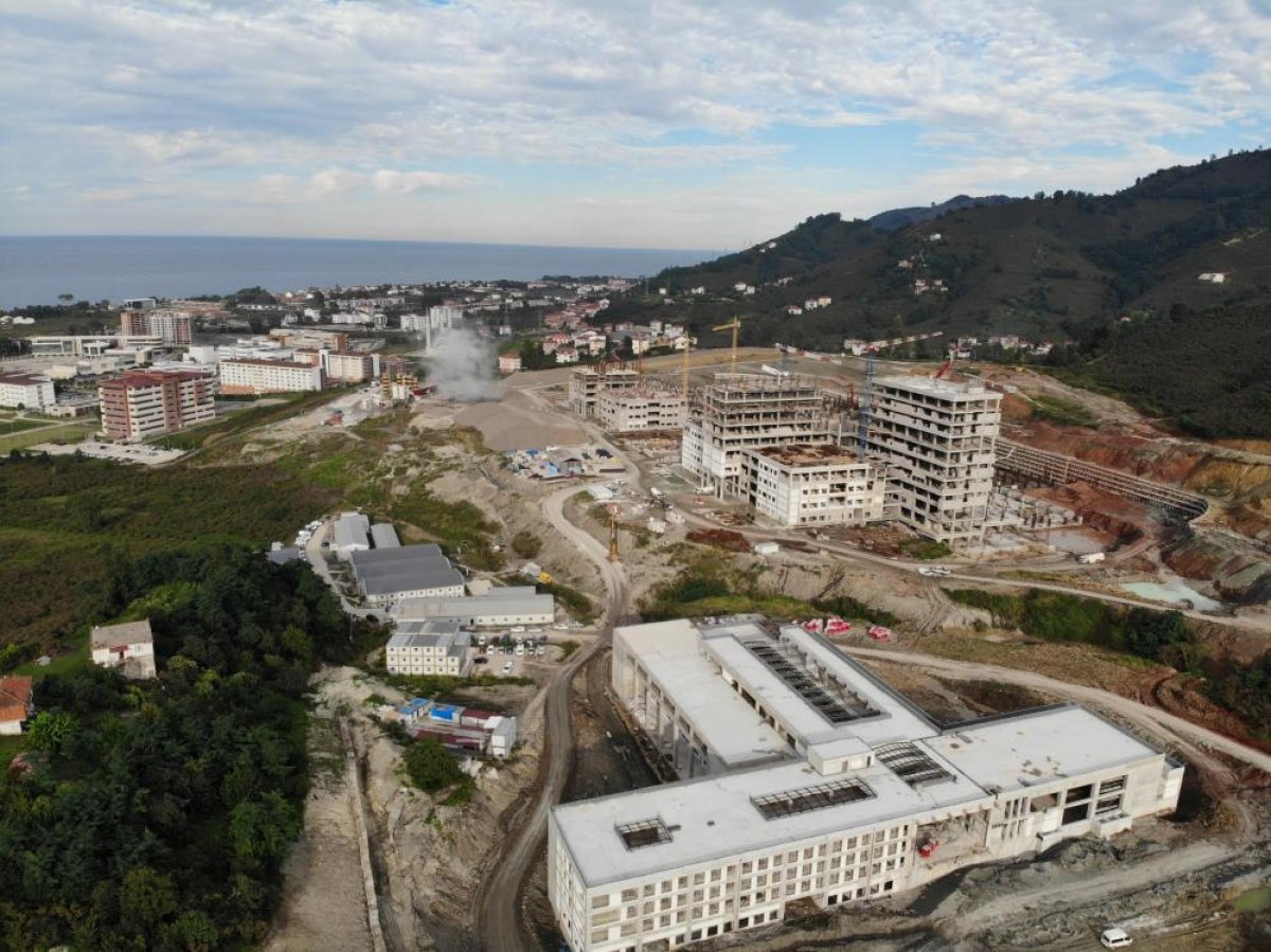 Ordu Şehir Hastanesi nin inşaatı yüzde 45 tamamlandı #2