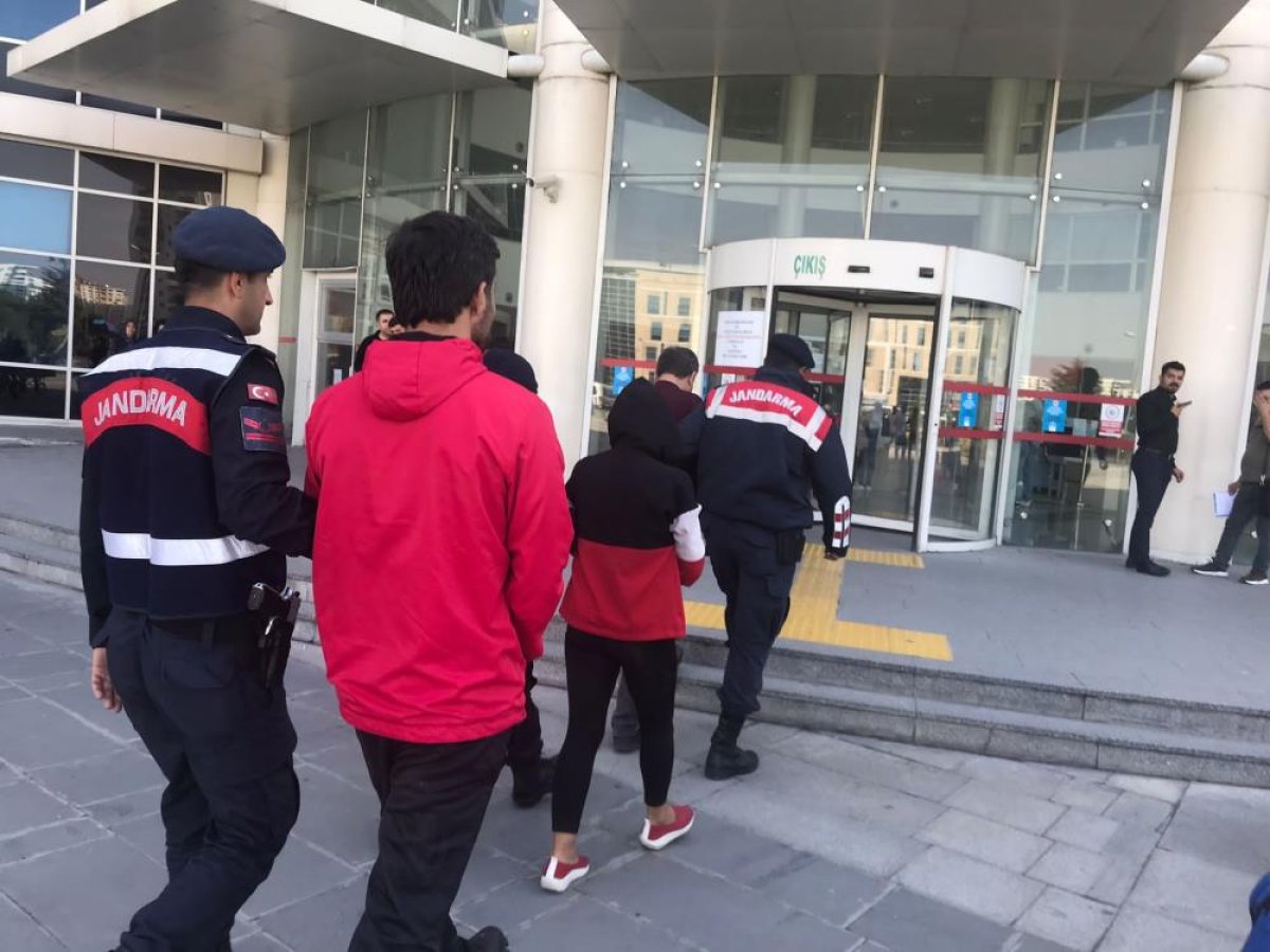Kayseri de 100 bin lira nakit para çalan 3 şahıs yakalandı #1