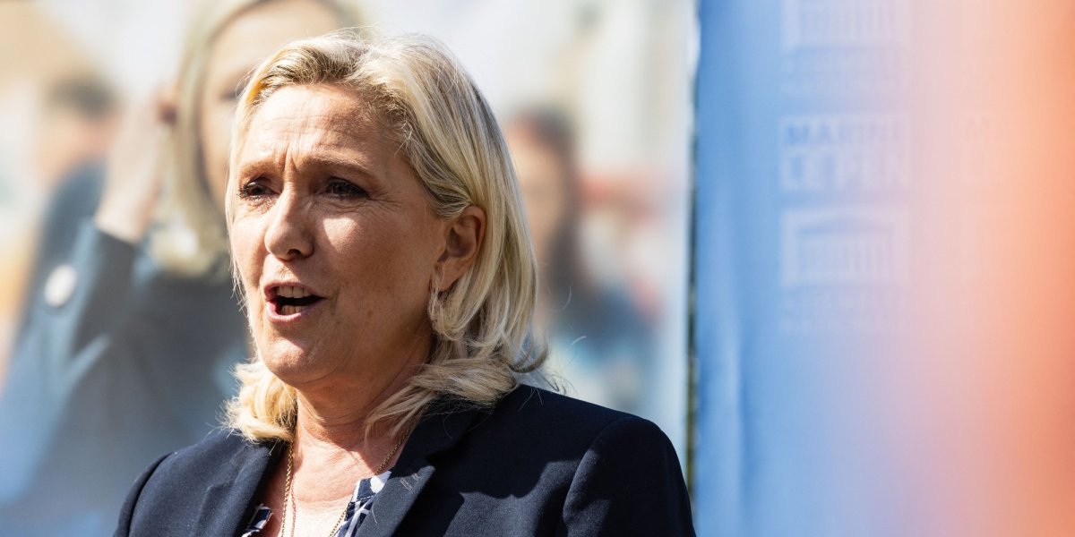 Fransa da aşırı sağcı Le Pen, daha fazla cami kapatılmasını istedi #1