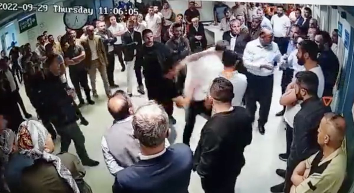 Şemdinli de CHP li başkandan başhekim yardımcısına saldırı #2