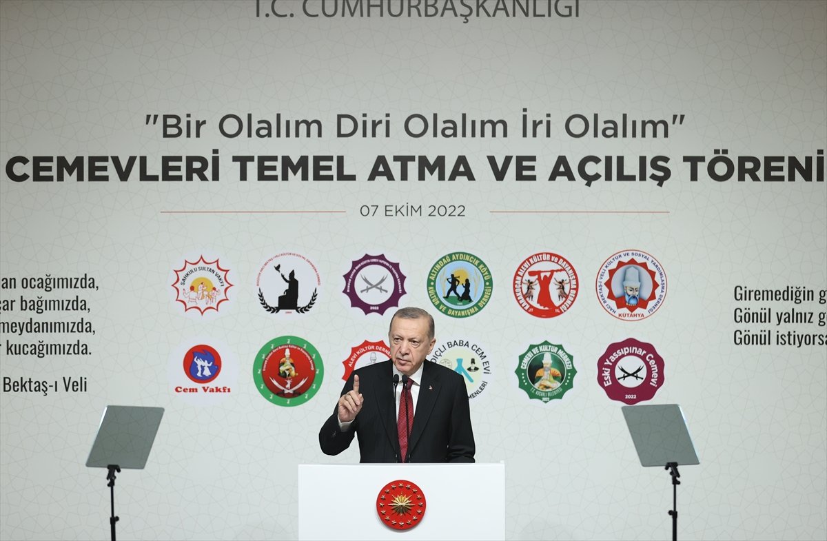 Cumhurbaşkanı Erdoğan yeni cemevlerinin açılışını yaptı #4