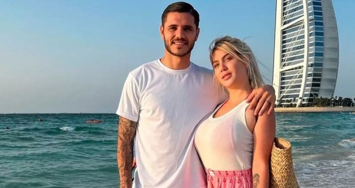 Galatasaray ın yıldızı Icardi nin eşi Wanda Nara, derin göğüs dekolteli paylaşımıyla nefes kesti! #1