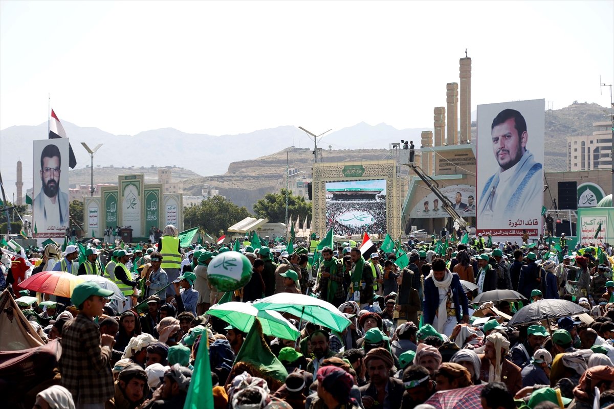 Yemen de milyonlarca kişi Mevlid Kandili ni kutladı #14
