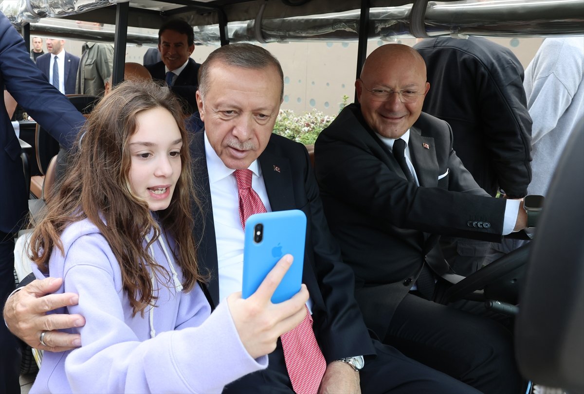 Cumhurbaşkanı Erdoğan a İstanbul da yoğun ilgi  #1