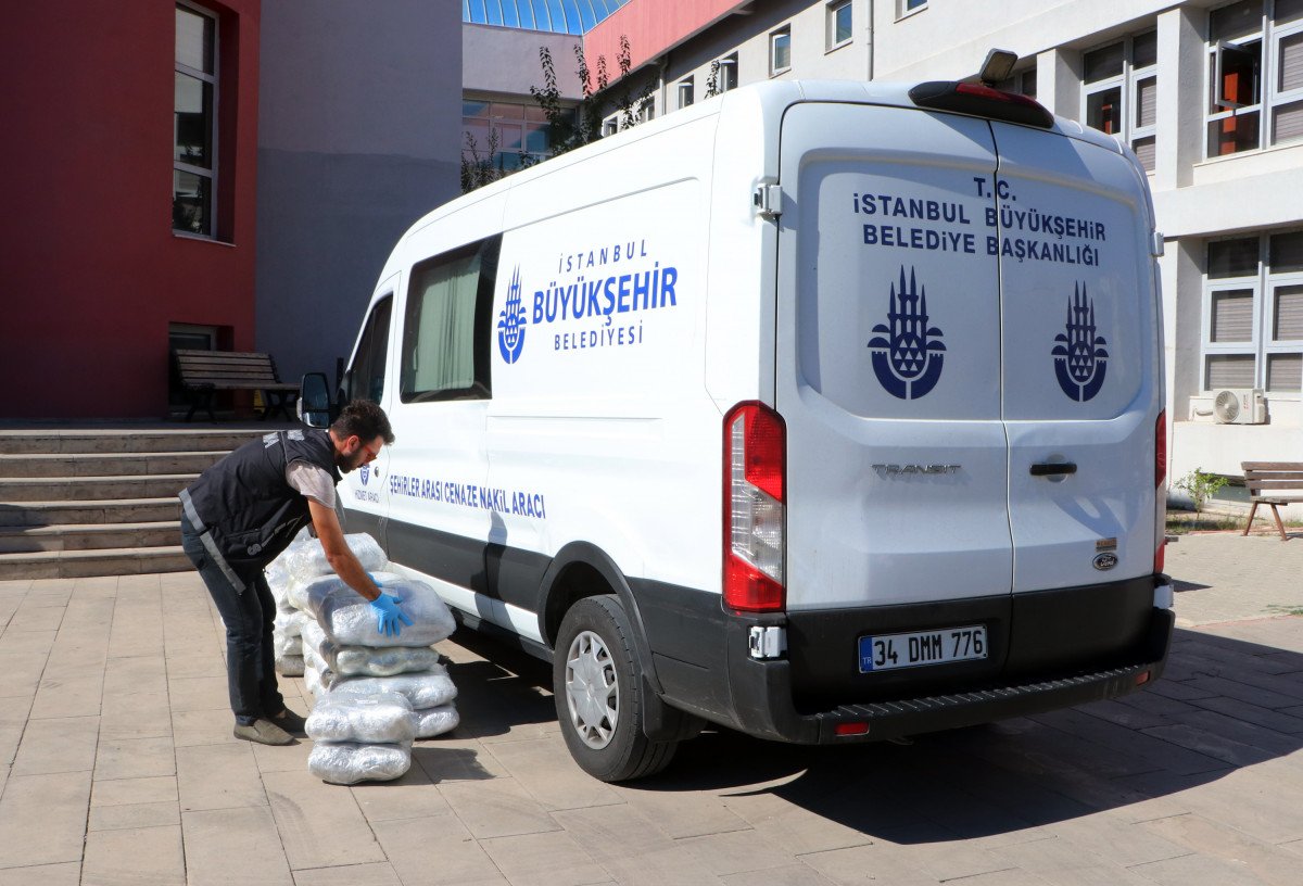 Adana da İBB cenaze aracında 144 kilo uyuşturucu yakalandı #8